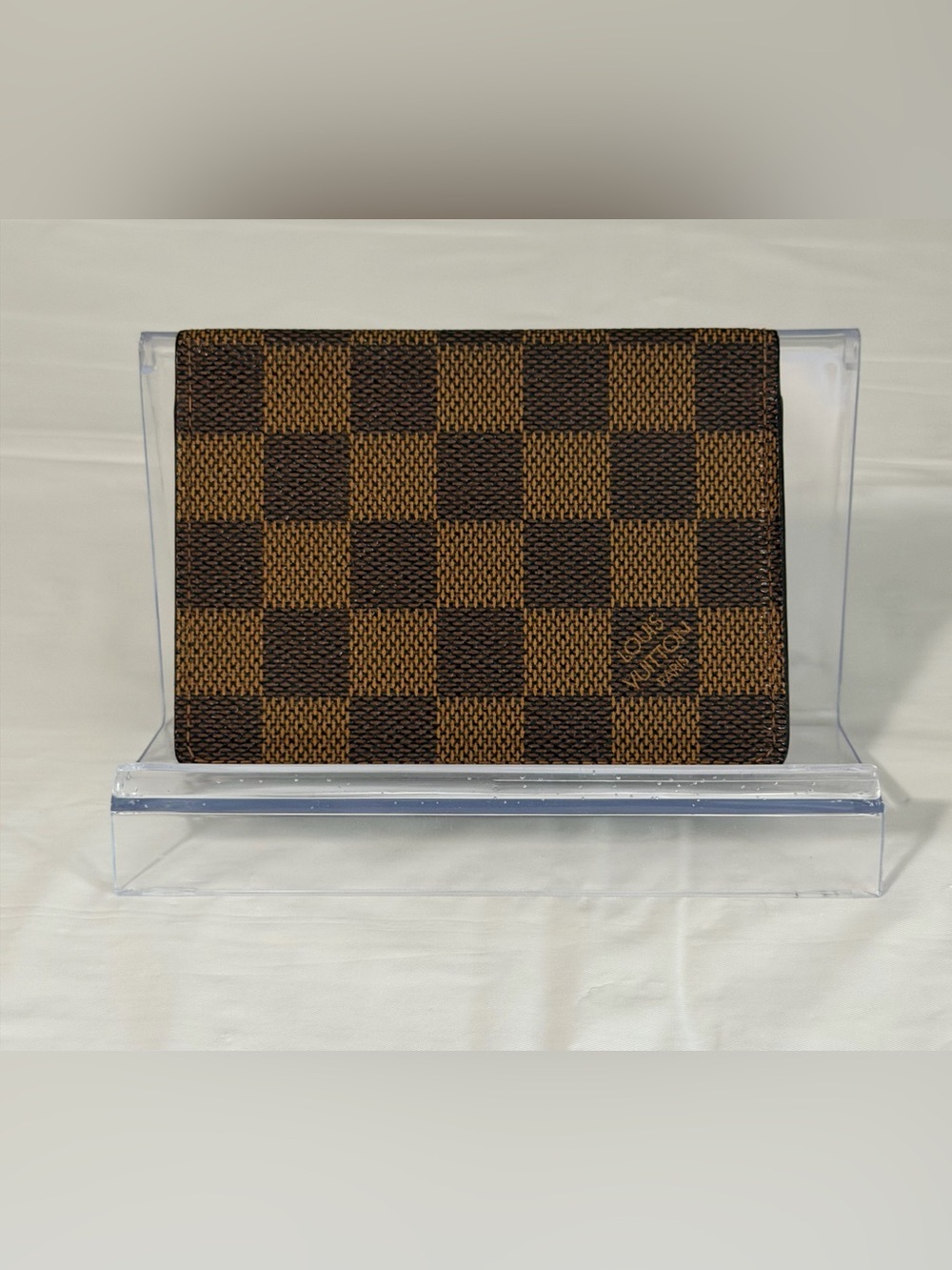 Louis Vuitton card holder in damier ebene